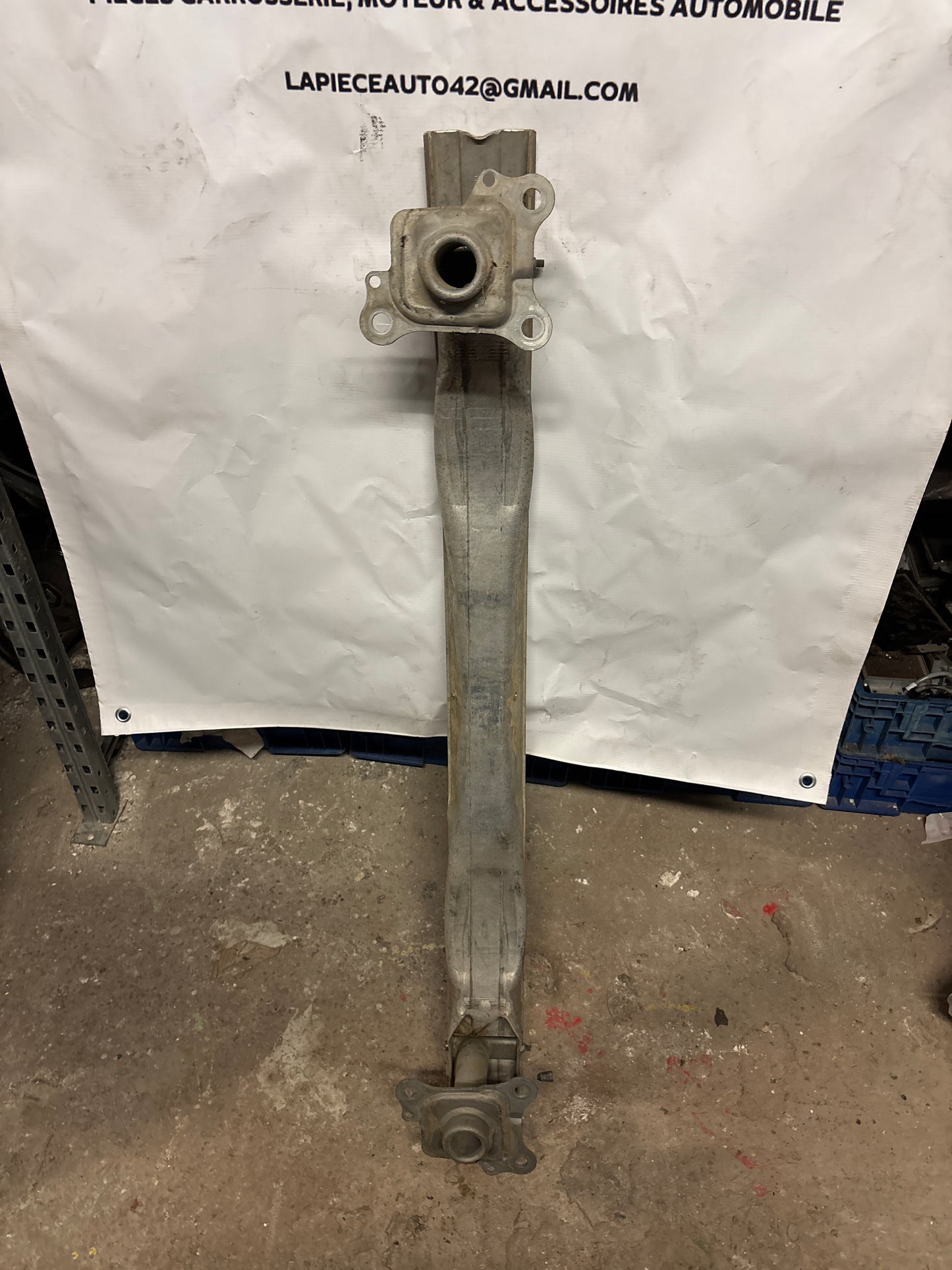 Renfort AVANT Audi TT (8N)