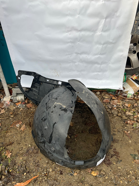 Pare boue avant gauche Peugeot 207