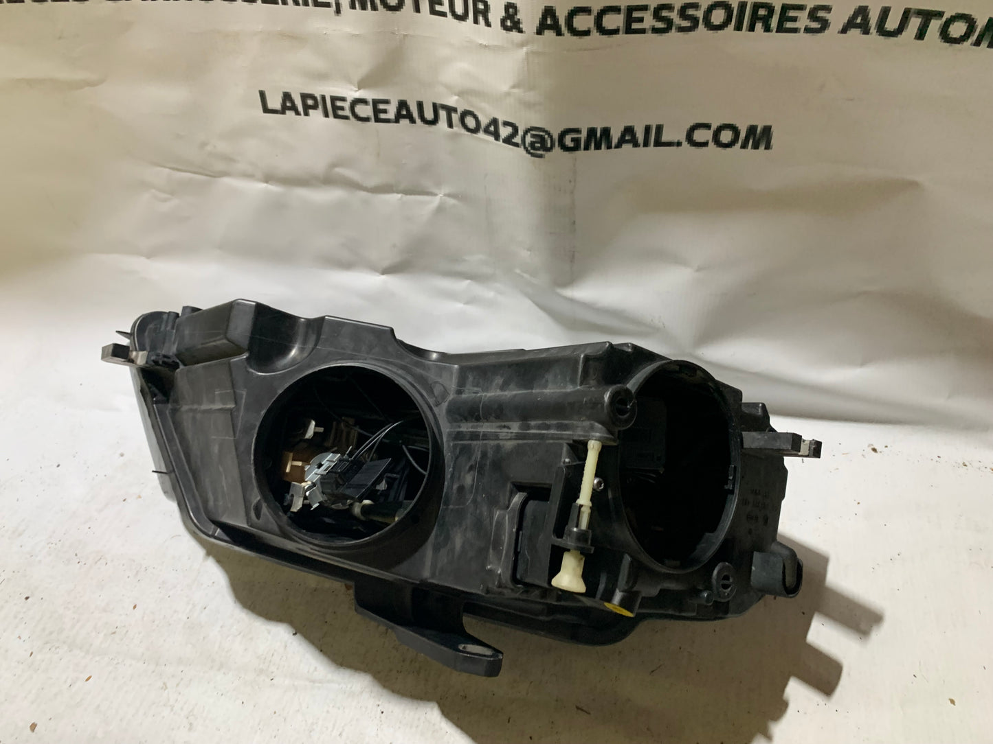 Phare avant gauche Audi A3 8P phase 2