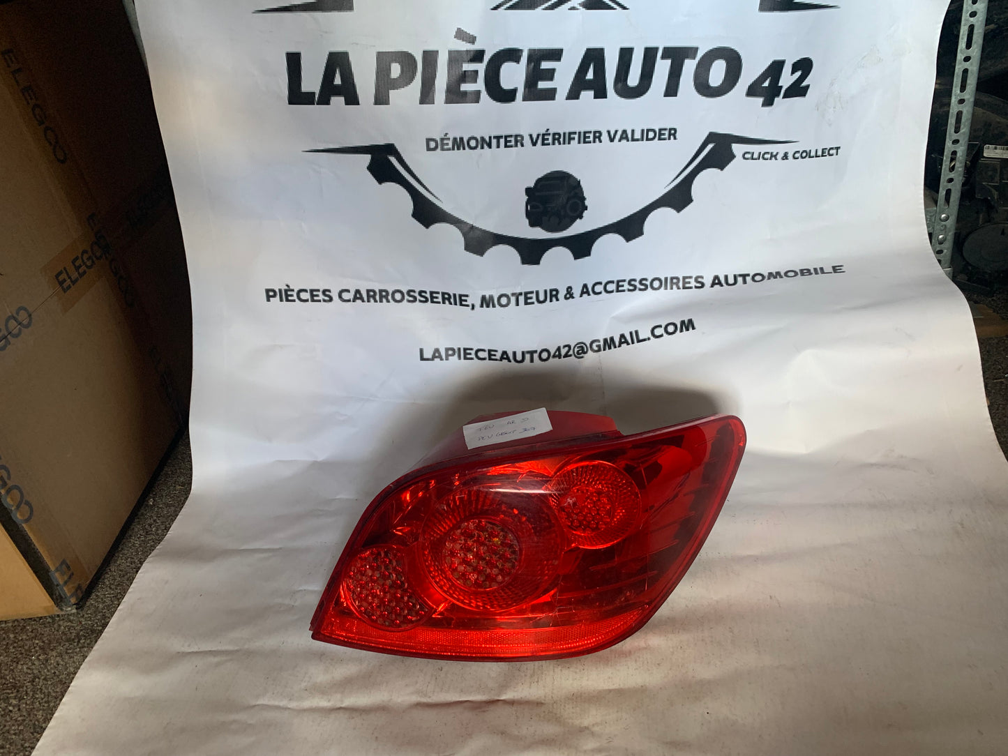 Feu arrière droit Peugeot 307 phase