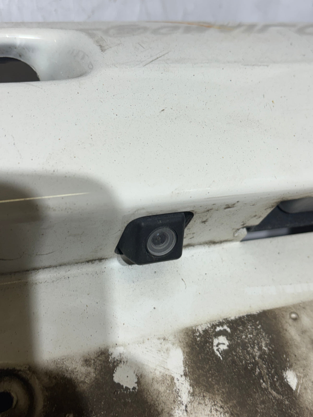 Pare choc arrière Peugeot 108 blanc