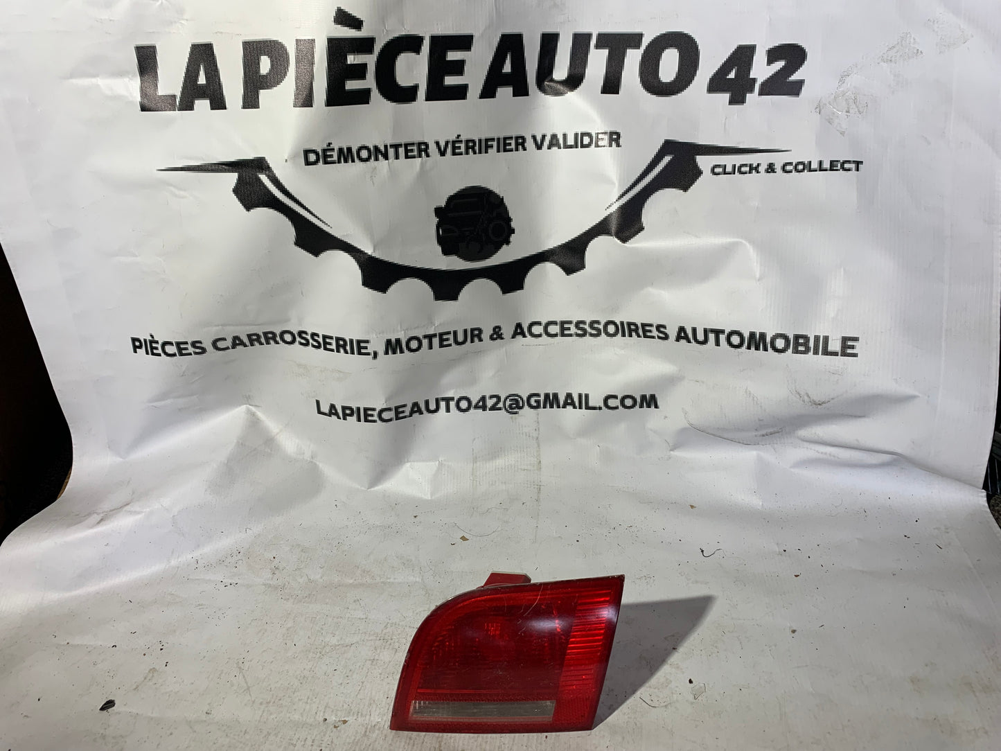 Feu arrière droit intérieur Audi A3 8P