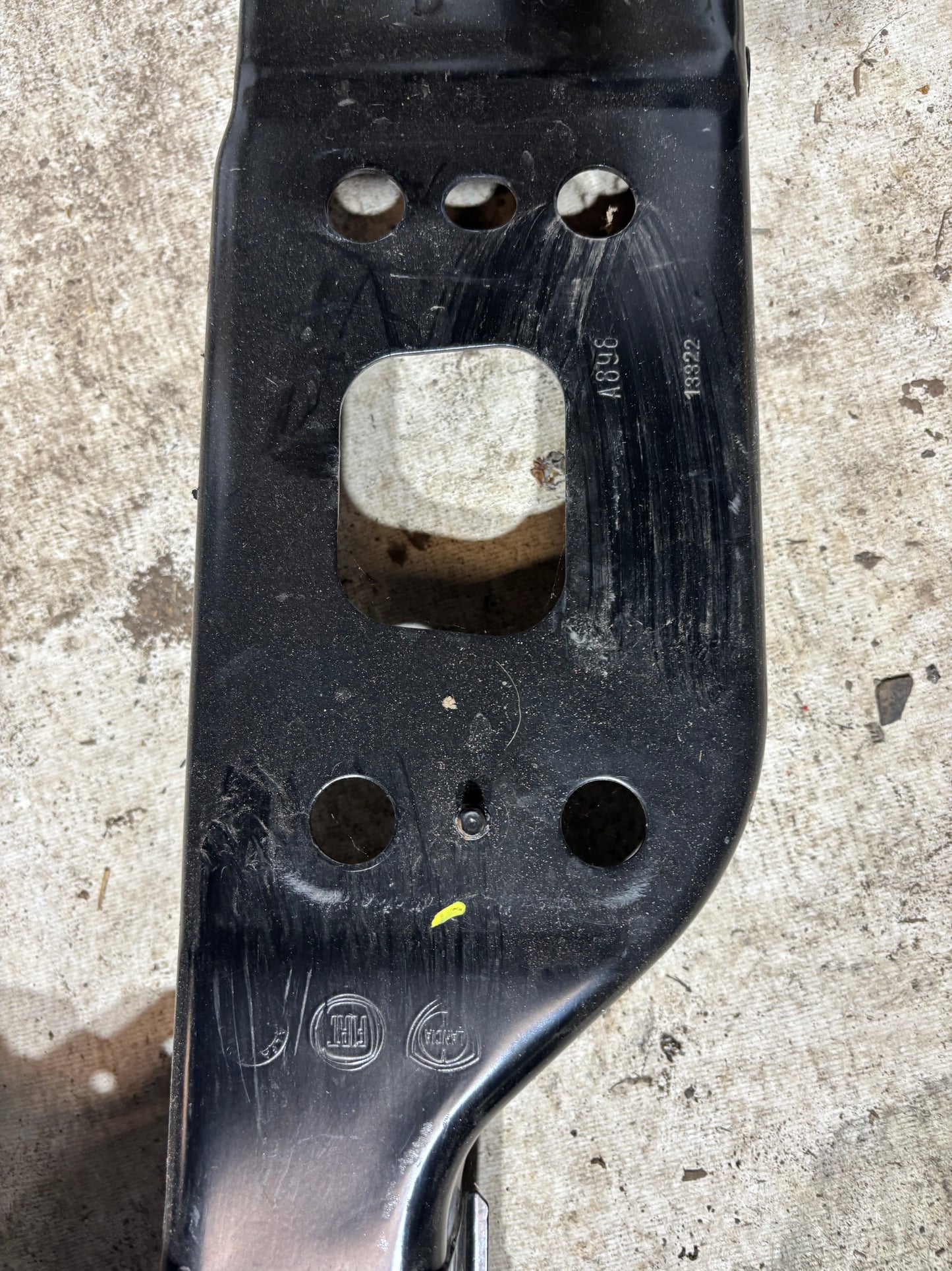 support de radiateur Fiat 500E