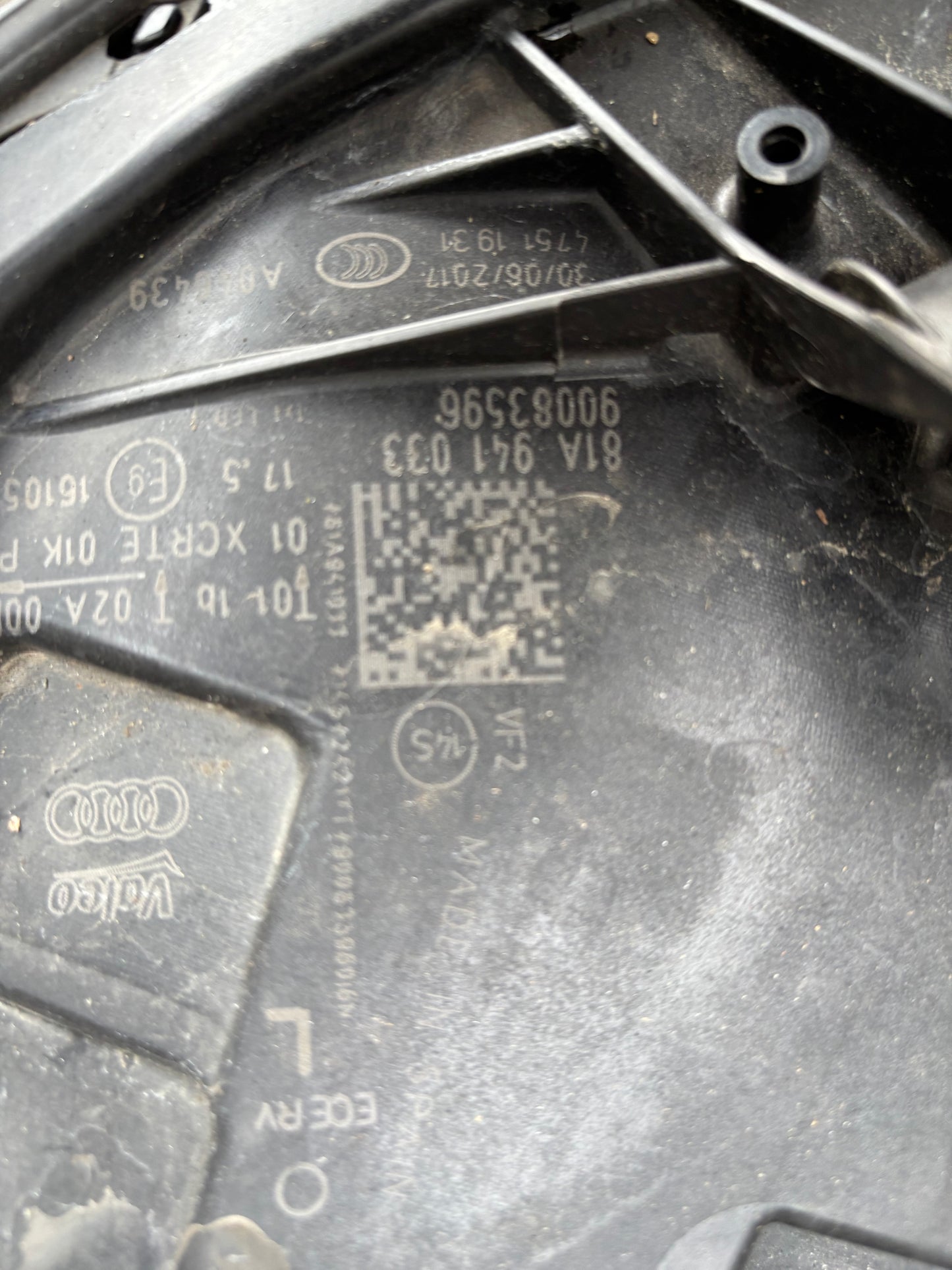 Phare avant gauche Audi Q2 Led