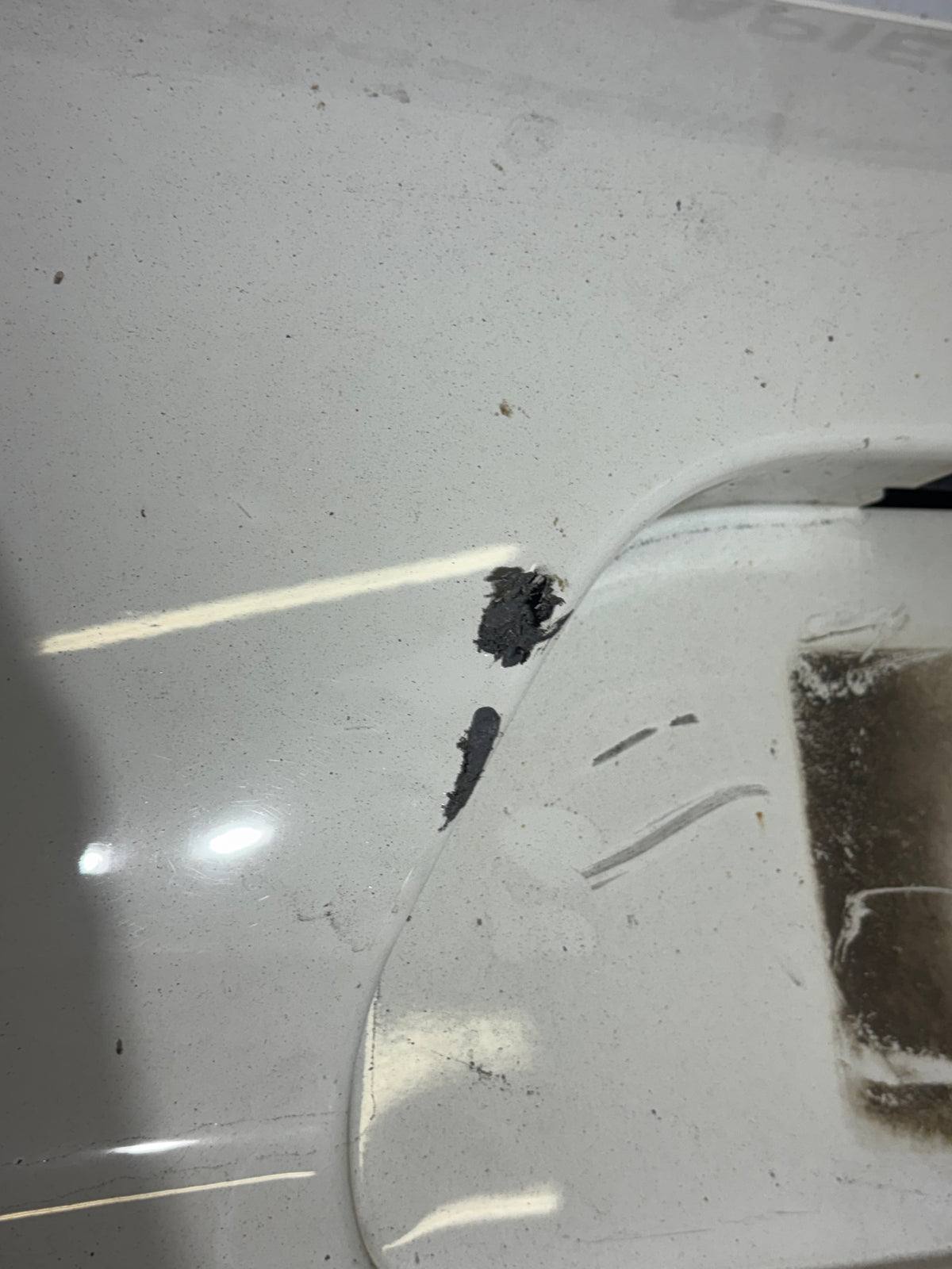 Pare choc arrière Peugeot 108 blanc