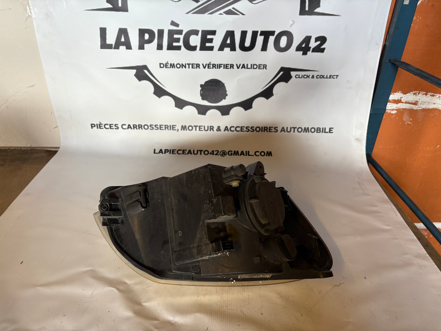 Phare avant Gauche Peugeot Partner 1 phase 2