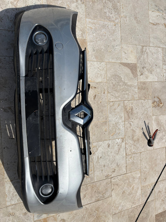 Pare choc avant Renault Clio 4 (IV) gris