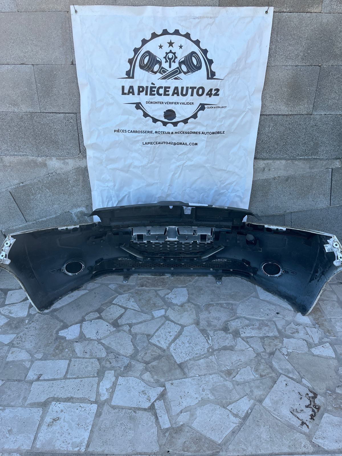 Pare choc AV blanc Peugeot 208 Phase 1