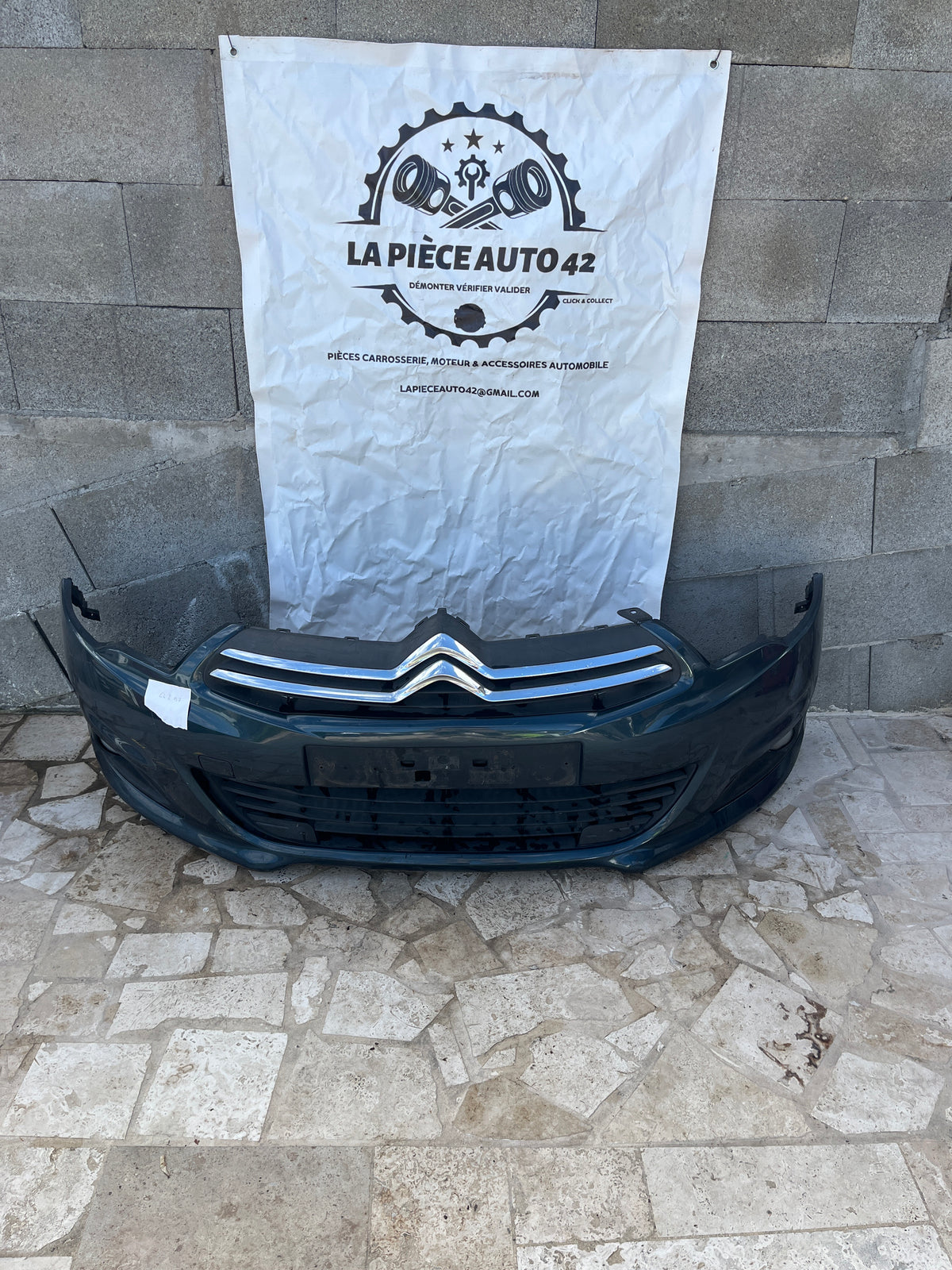 Pare choc AV vert 9676285080A-01 Citroen C4 2 B7