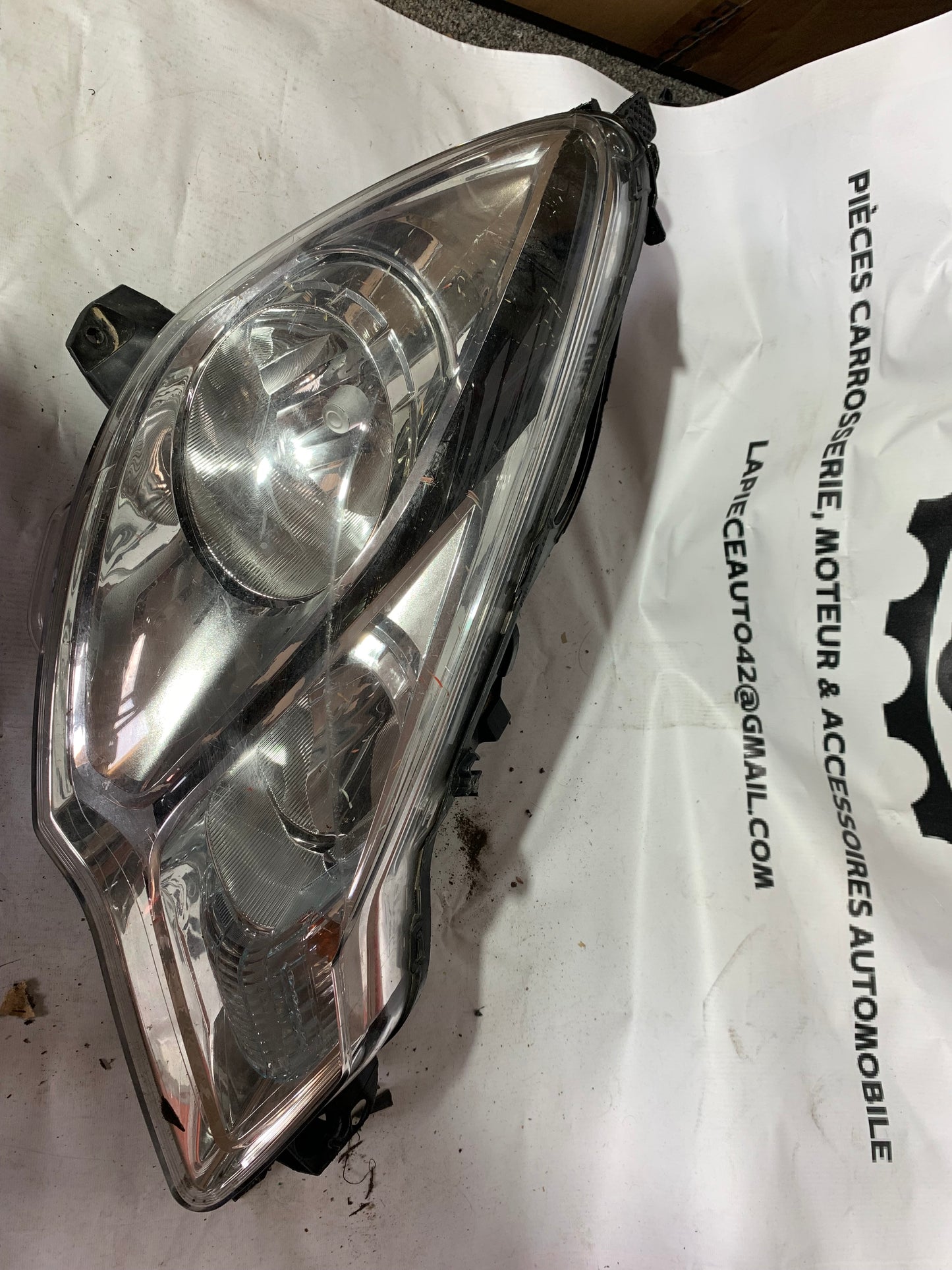 Phare avant droit Citroen DS3