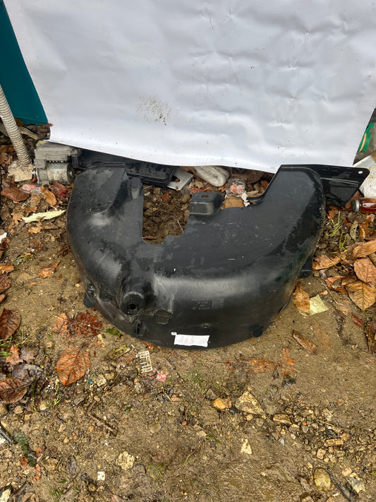 Pare boue arrière gauche Peugeot 208