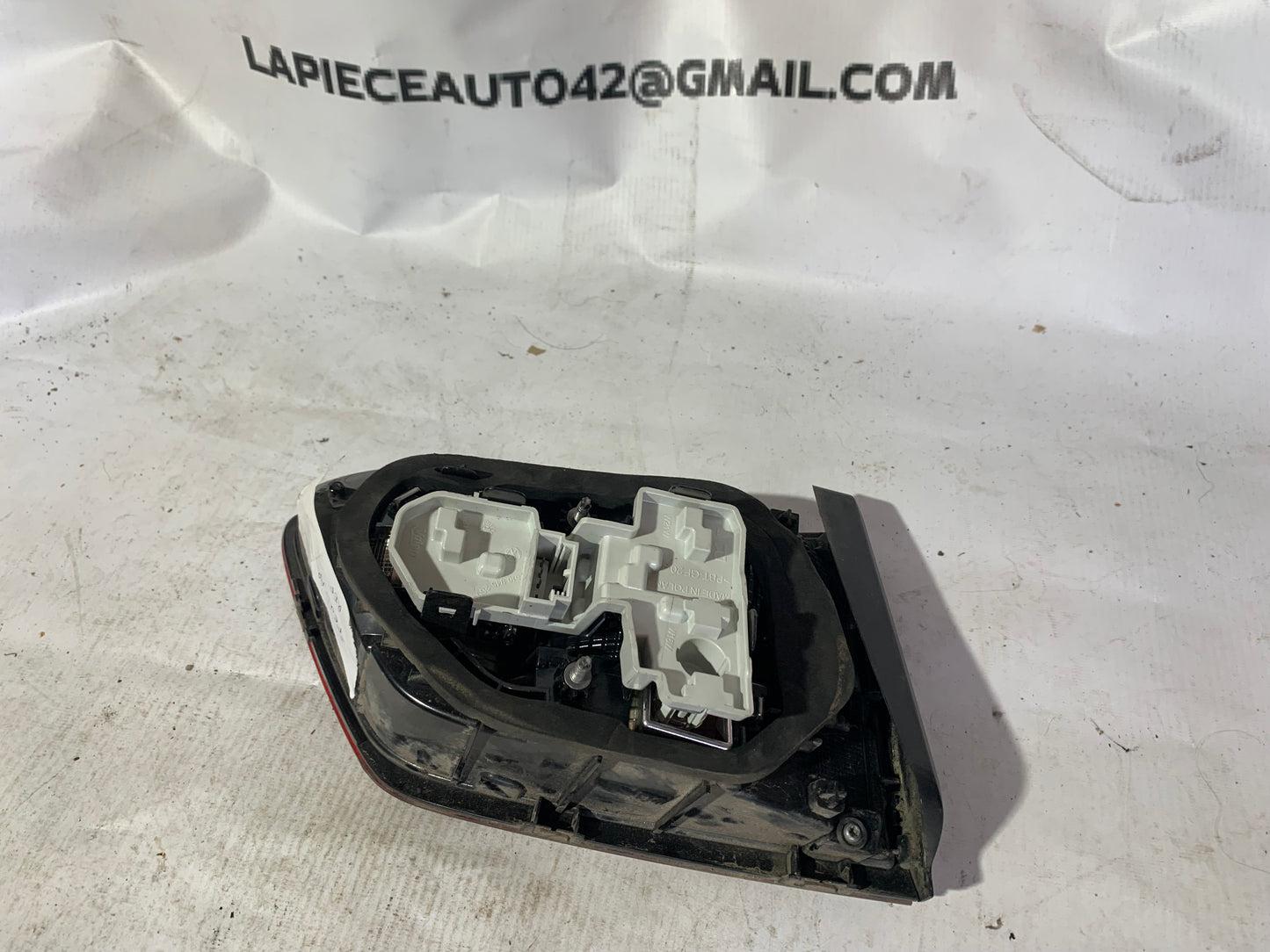 Feu arrière droit intérieur Volkswagen Golf Sportsvan