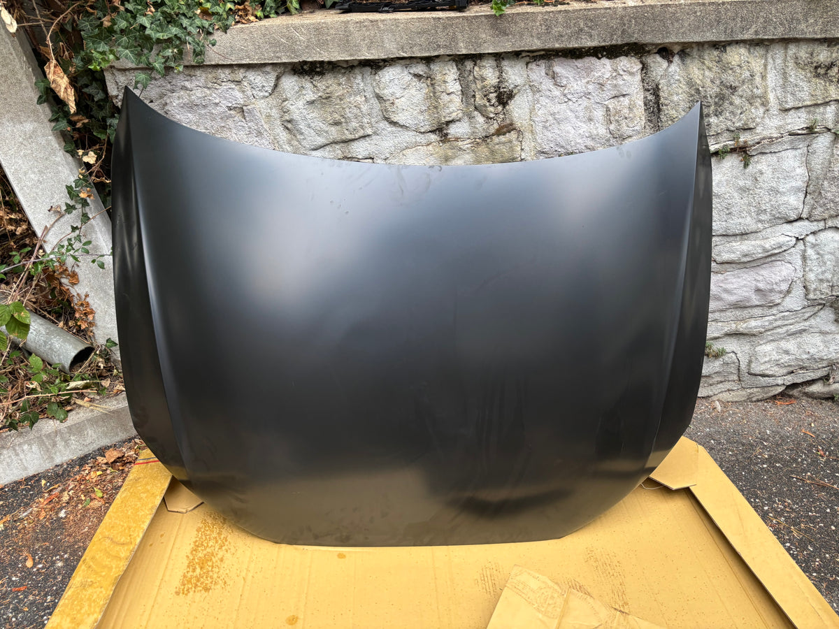 Capot Audi Q3 Neuf noir
