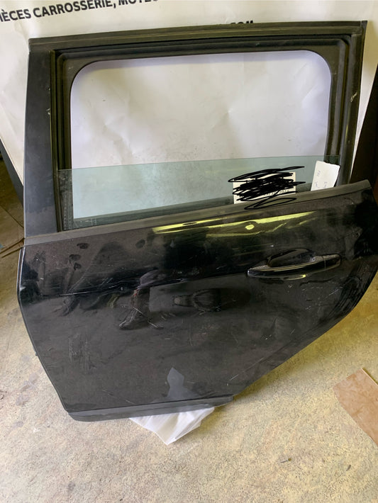 Porte  arrière gauche Peugeot 2008