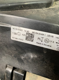 Phare avant droit Skoda Superb