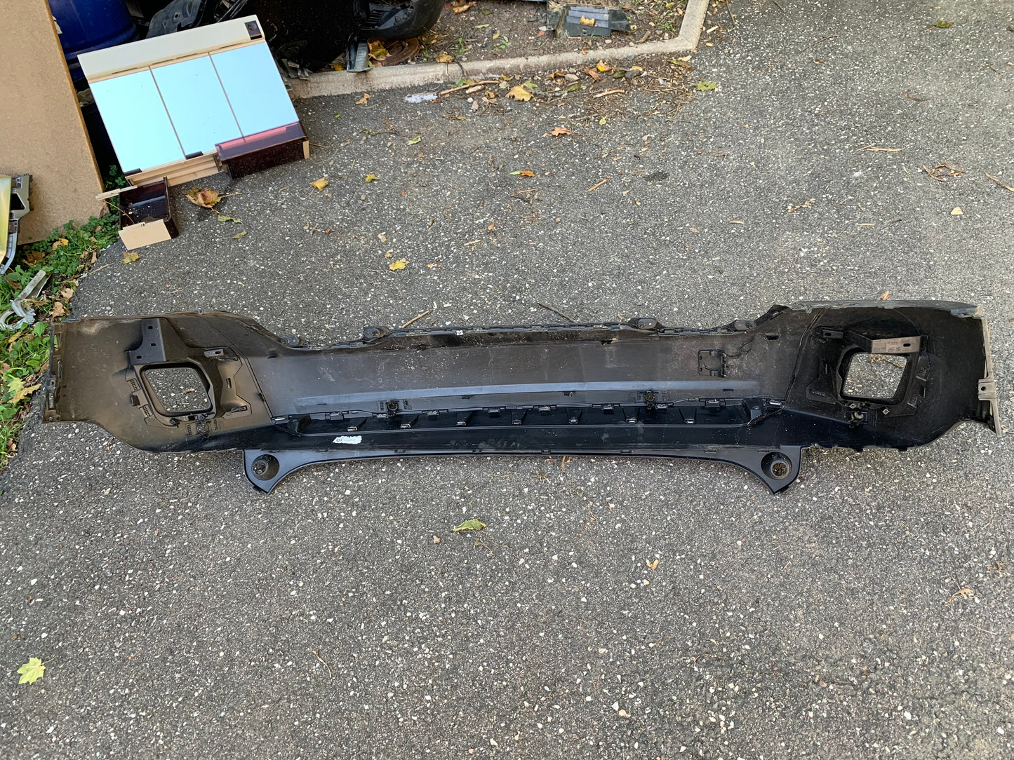 Pare choc avant Peugeot 2008 2