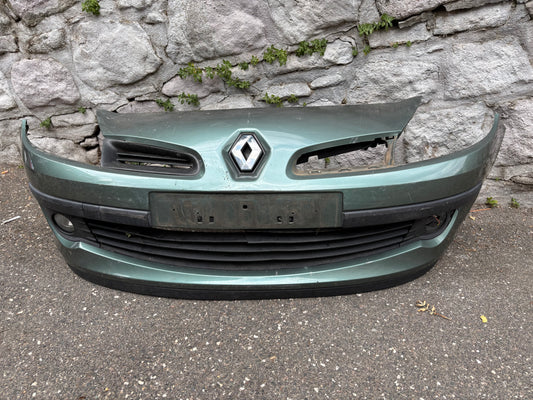 Pare choc avant Renault Clio 3 vert