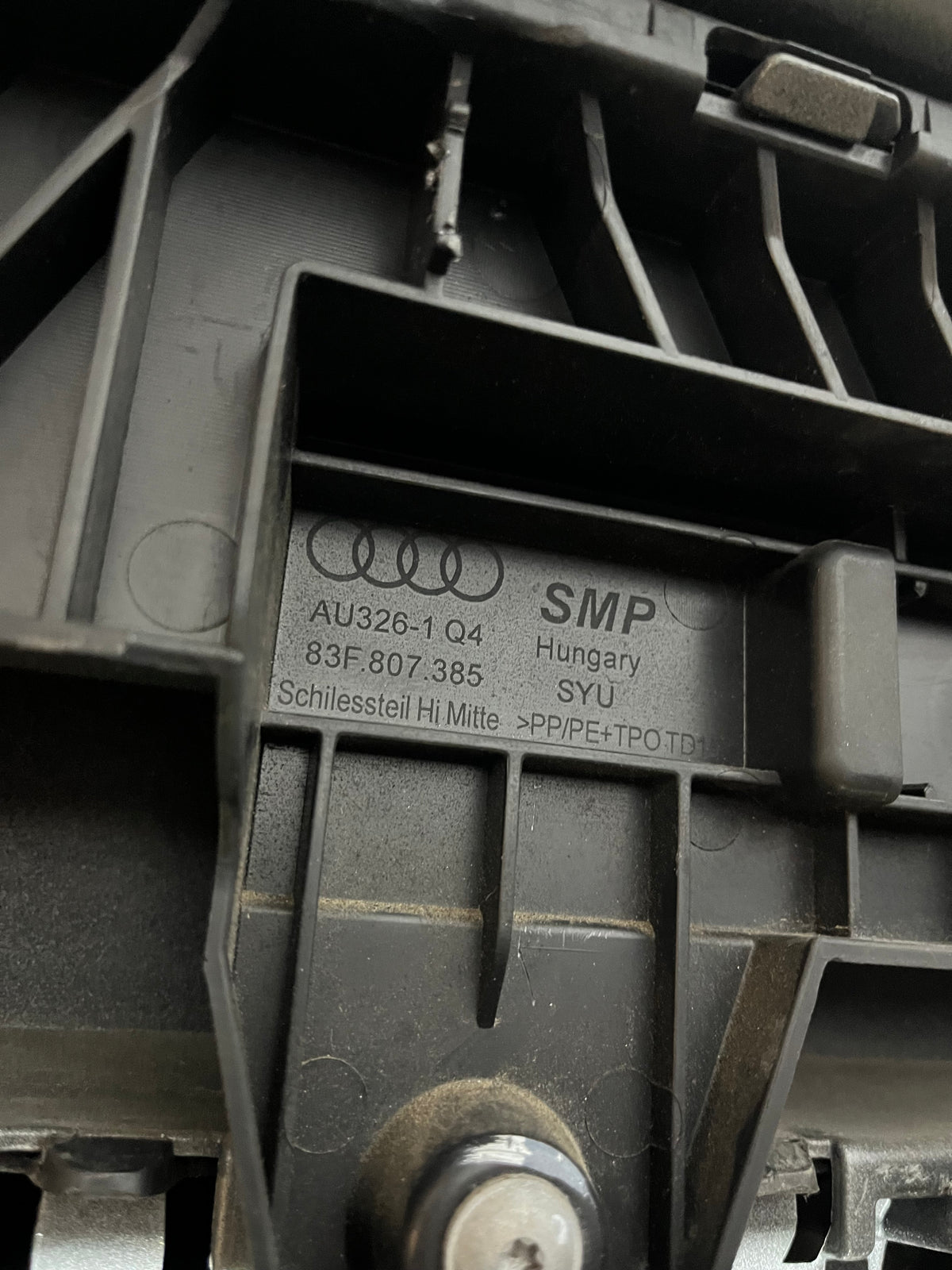 Pare-choc AR Audi (8U) Q3 S-line 83F807521 A