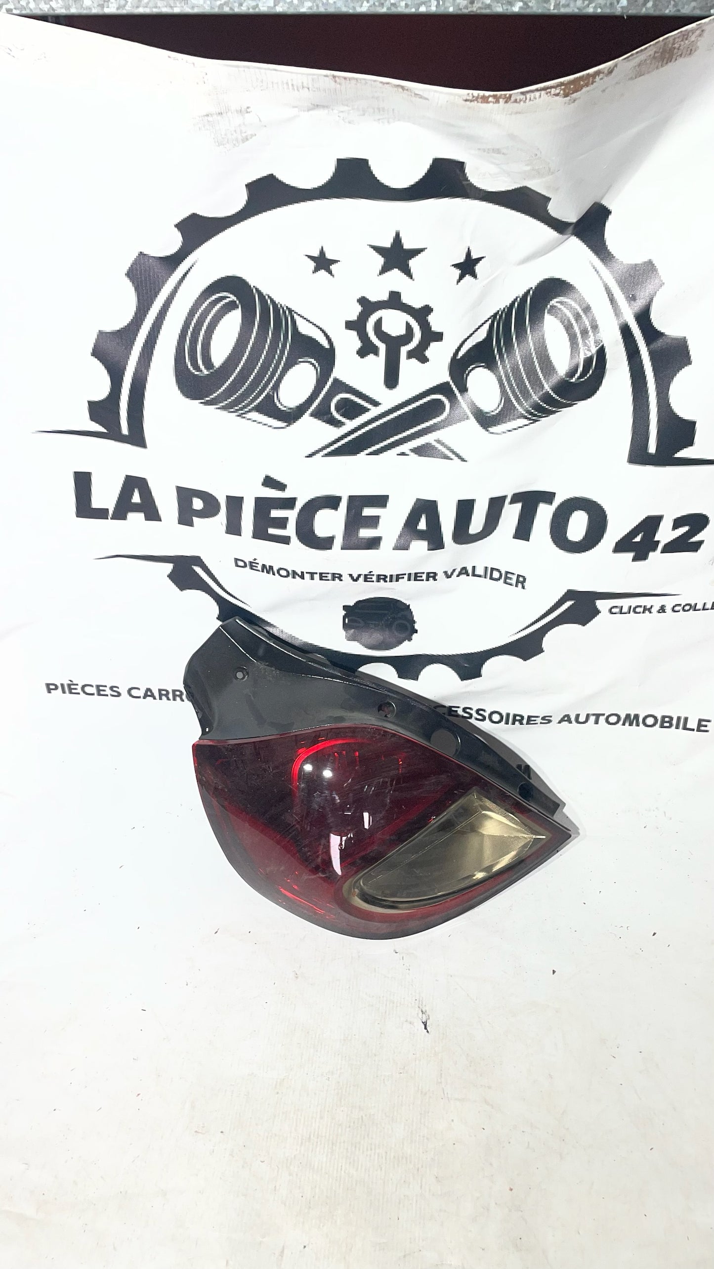 Feux arrière gauche Renault Clio 3