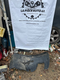 Pare boue avant droit BMW série 1