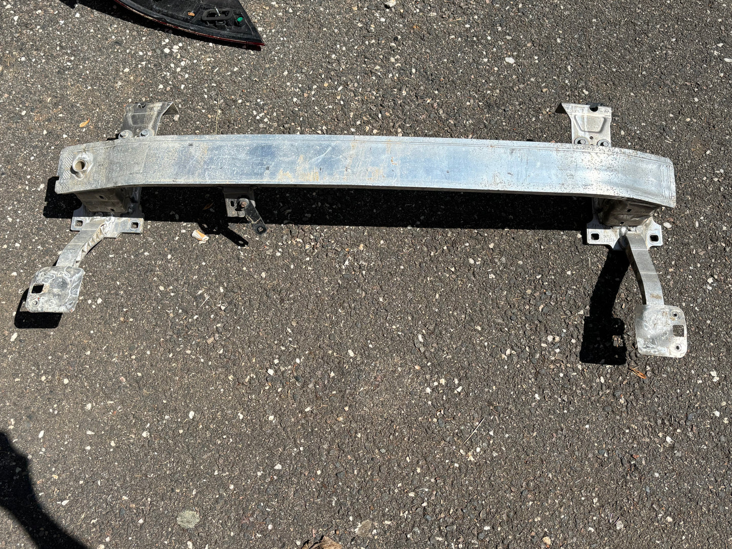 Traverse de pare choc avant Citroën C3 2024