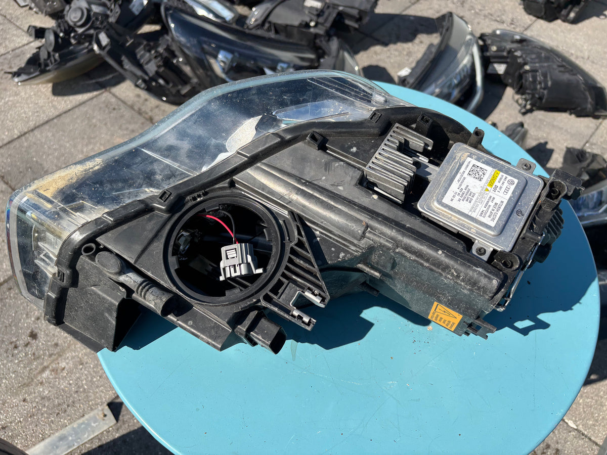 Phare avant gauche Audi A1 8X