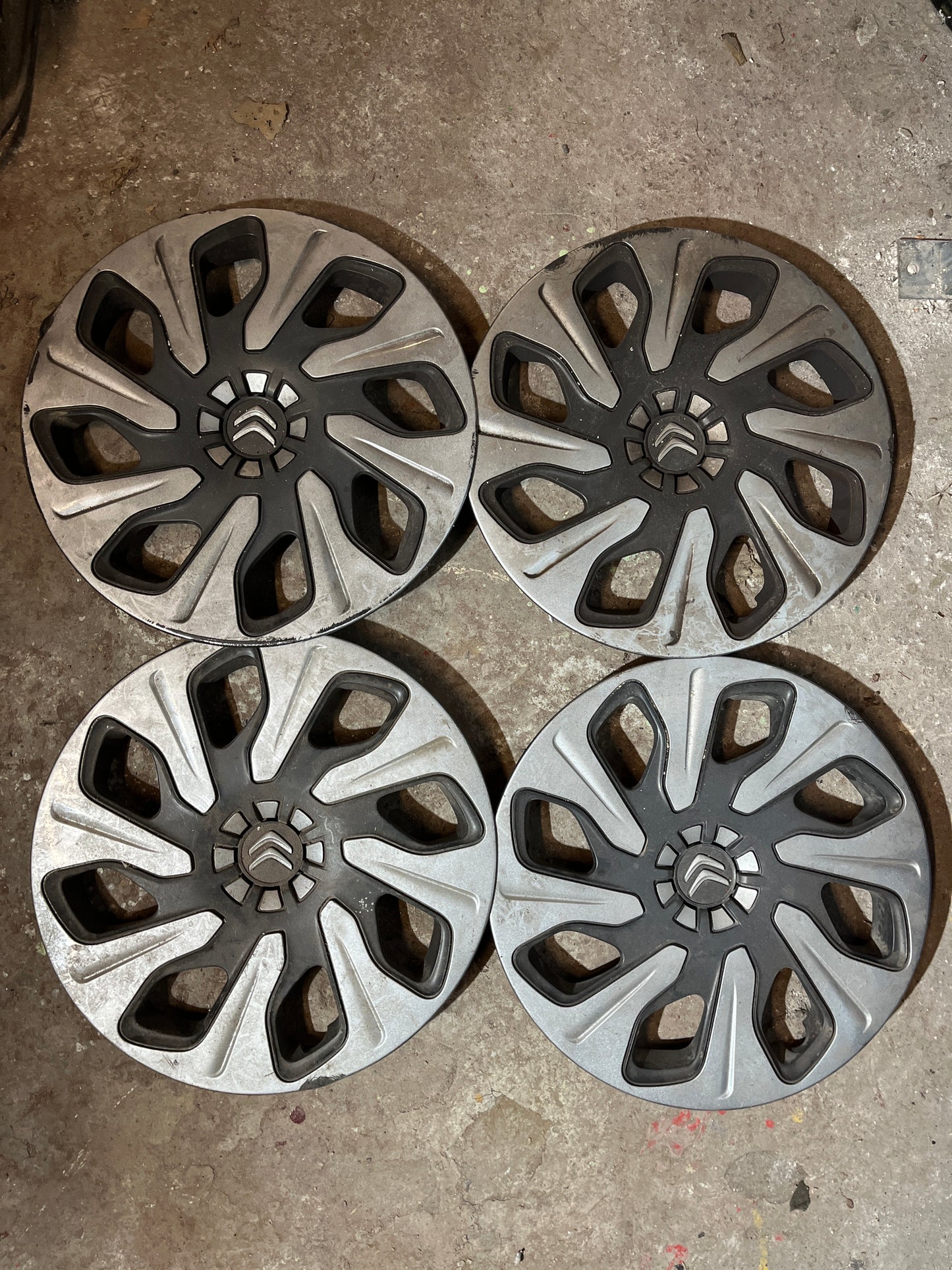 Enjoliveurs Citroen 15 pouces