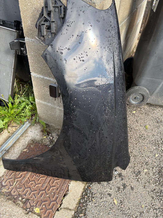 Aile avant gauche noir Volkswagen Polo 4 phase 2 (9n3)