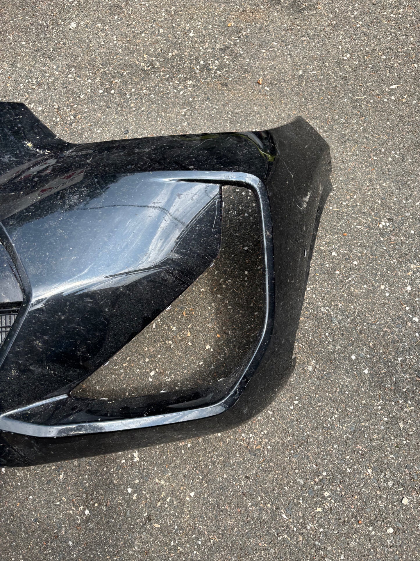 Pare choc avant BMW X1 U11 noir