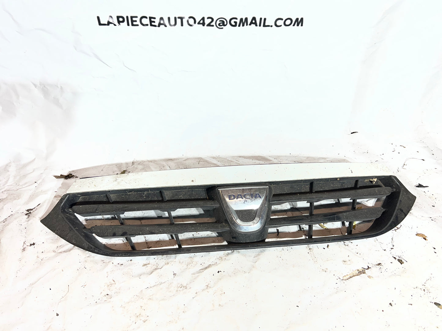 Calandre avant Dacia Lodgy