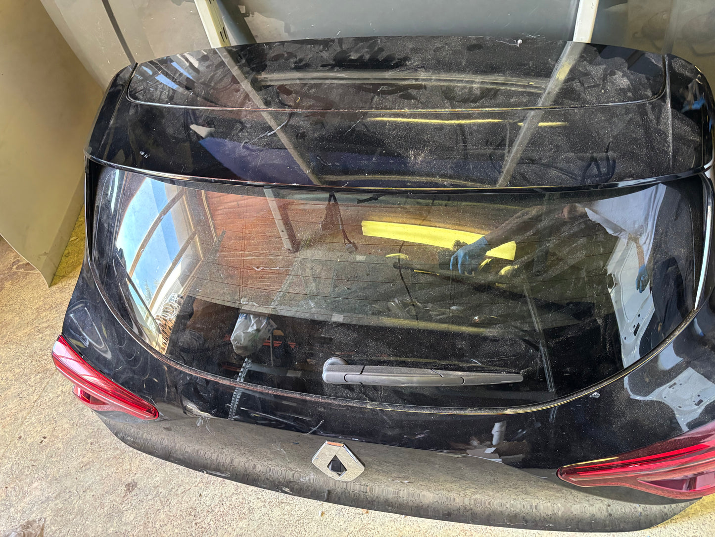 Hayon Renault Clio 5  noir