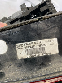 Feu arrière gauche intérieur Audi A3 8V 4