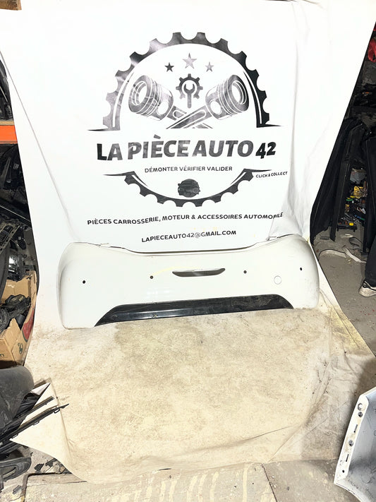 Pare choc arrière Peugeot 208 1 blanc + emplacement Radar