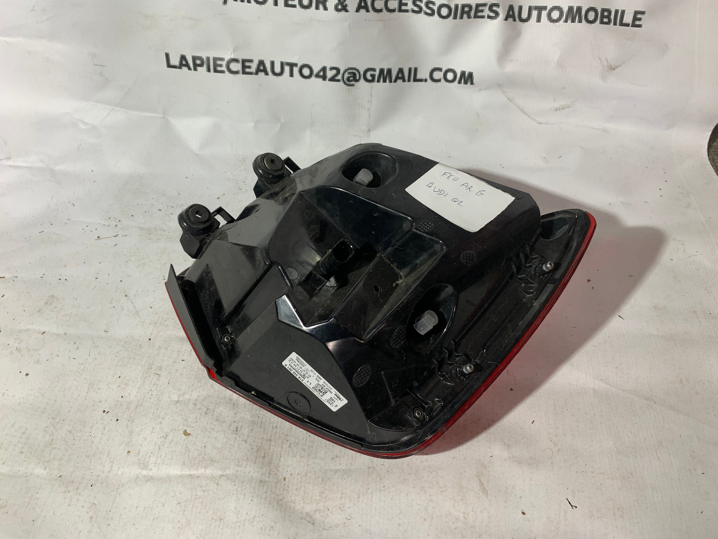 Feu arrière gauche Audi Q2 full led