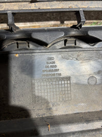 Calandre Audi A3 / 8P0853037