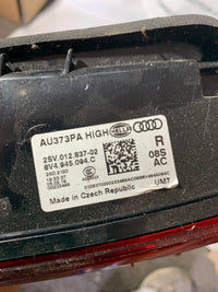 Feu arrière droit intérieur Audi A3 8V