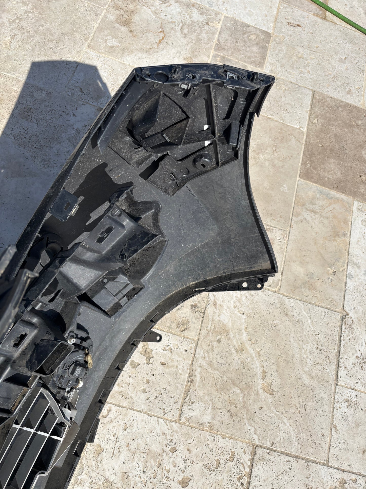 Pare choc avant Peugeot 207 noir