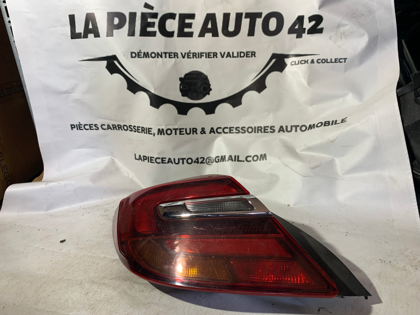 Feu arrière gauche Opel Insignia A