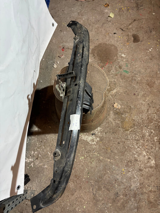 Traverse supérieur Peugeot 206+