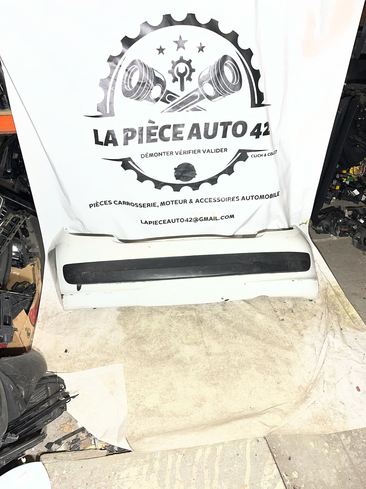 Pare choc arrière Peugeot 207 blanc