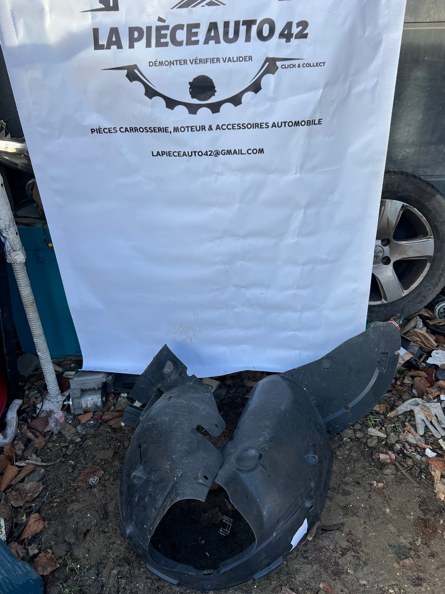 Pare boue avant droit Peugeot 206+