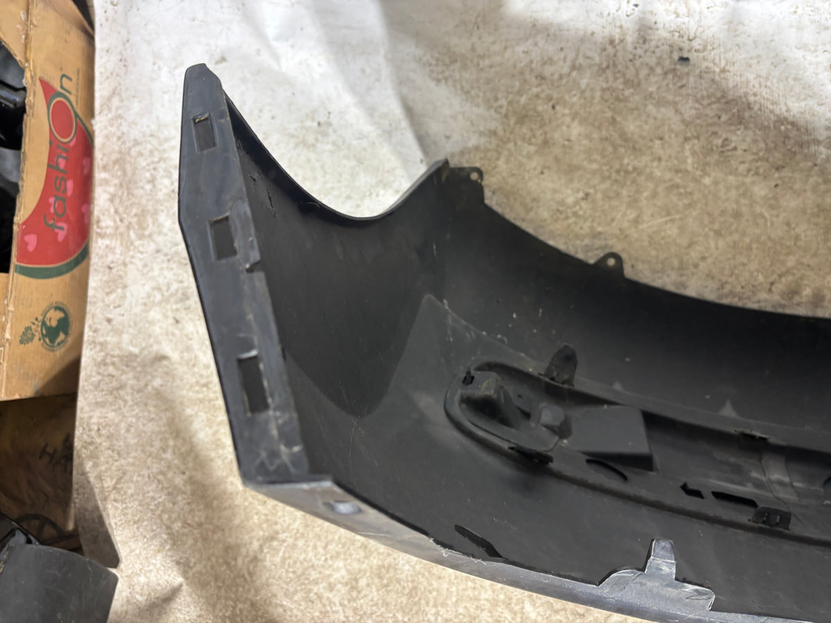 Pare choc arrière Peugeot 207 noir