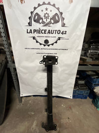 Renfort avant Renault Megane 4