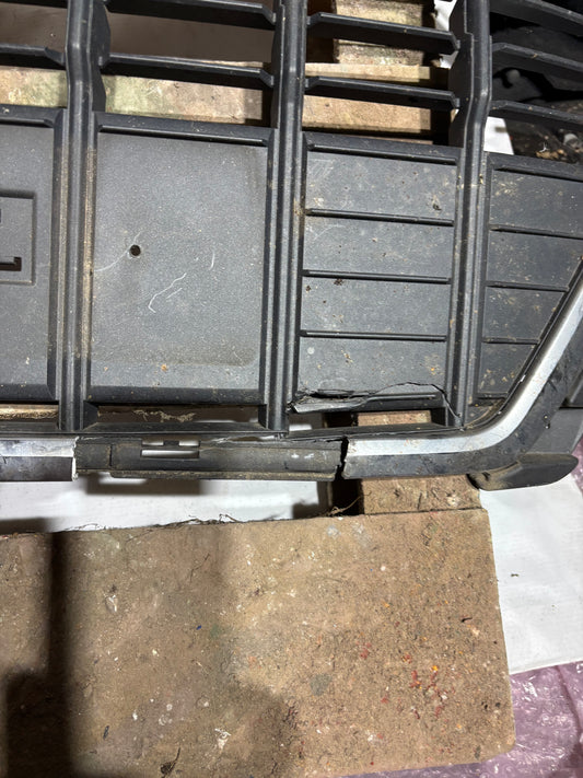 Calandre Audi Q3 / 83A8536