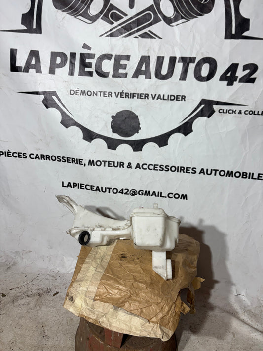Réservoir de lave glace Renault Clio 5