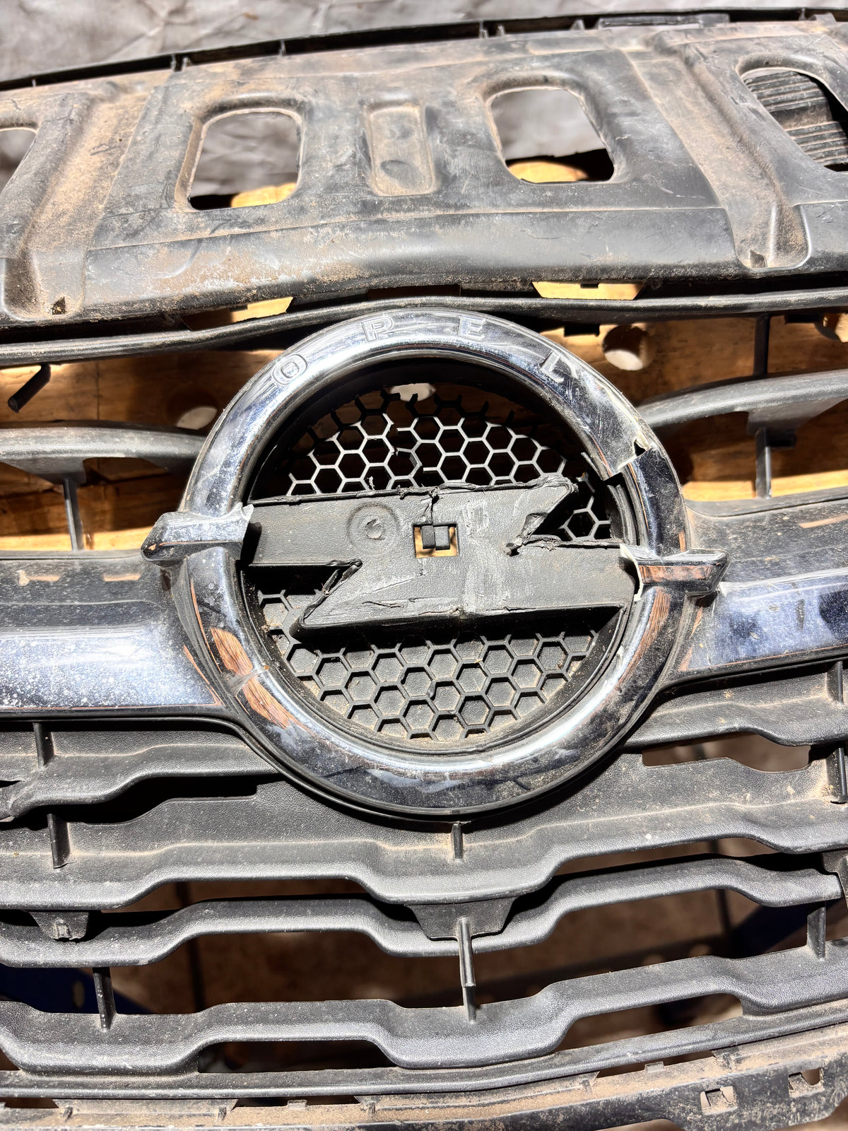 Calandre Opel Corsa E