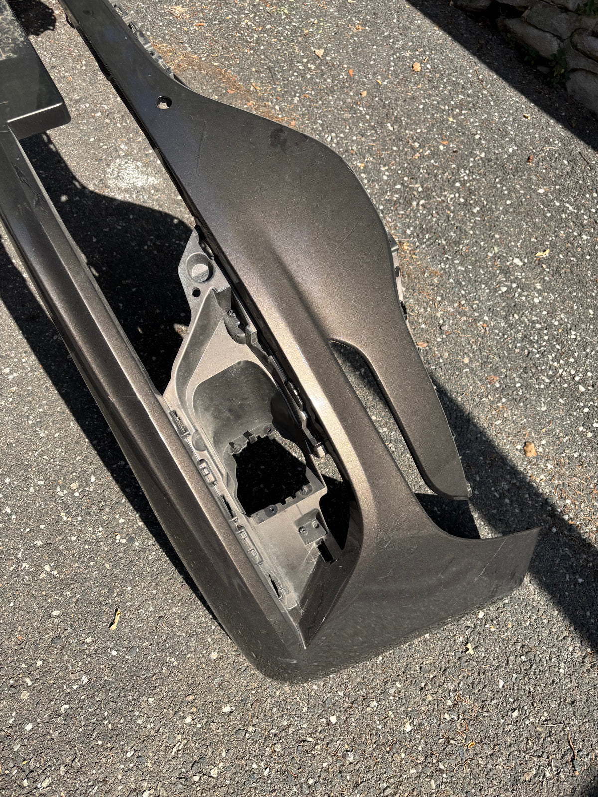 Pare choc avant Renault Mégane 4 phase 1 Brun