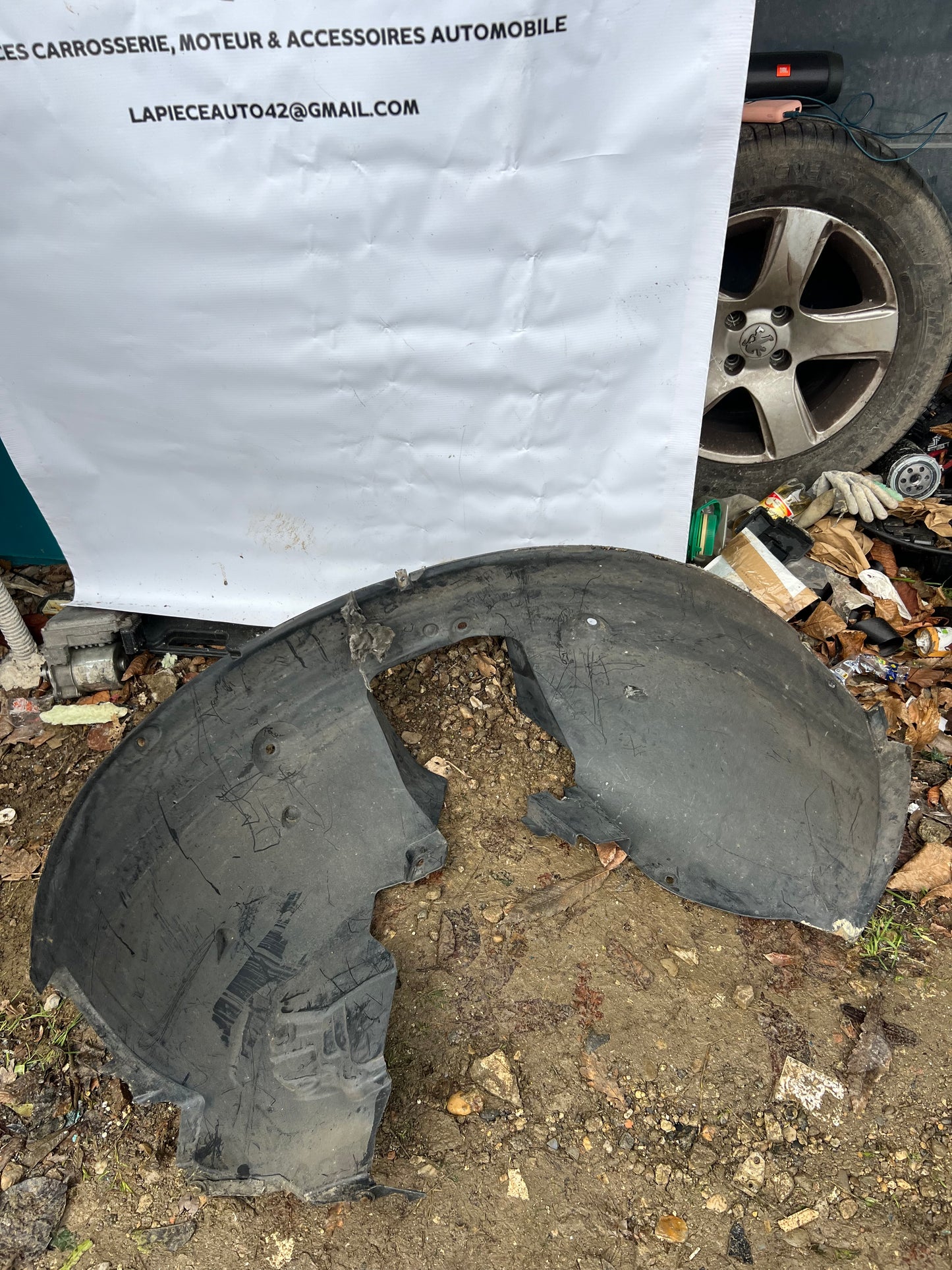 Pare boue avant gauche Peugeot 3008