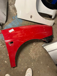 Aile droit Seat Ibiza Rouge (6L)