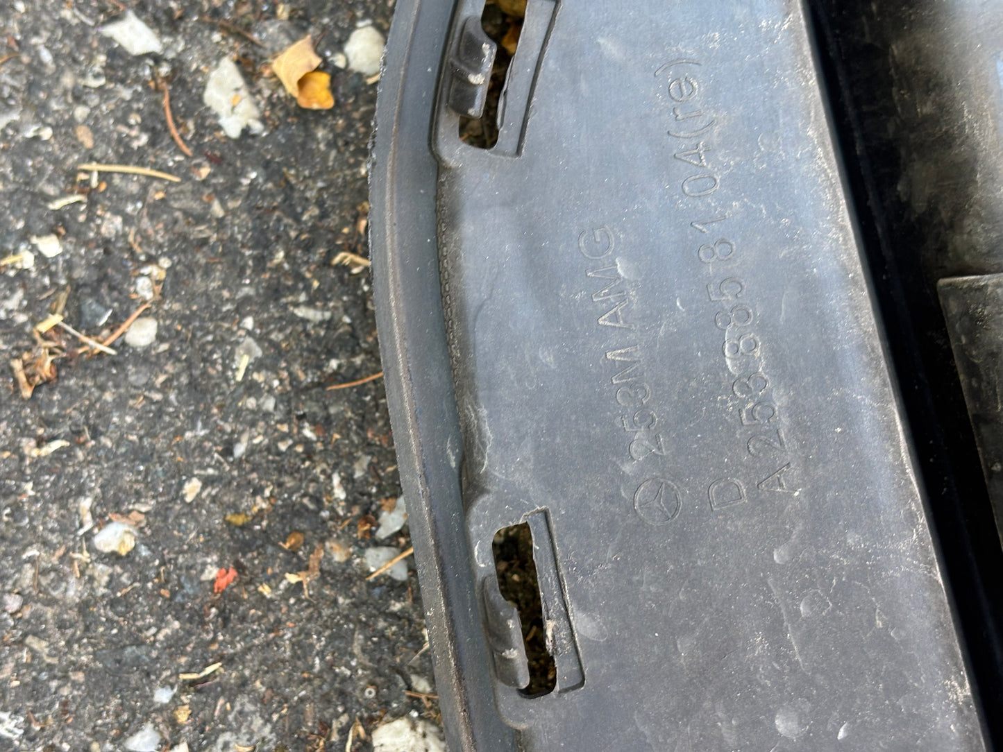 Cache pare choc Mercedes GLC AMG gauche et droit